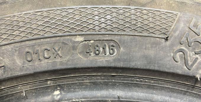 Kleber Krisalp HP2 235/45 R18 98V