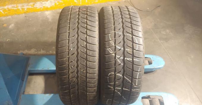 Uniroyal MS Plus 66 215/55 R16 93H