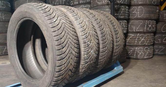 Nokian Tyres Weatherproof SUV 235/55 R18 104V