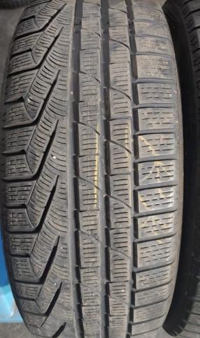 Pirelli Winter Sottozero 210 Serie II 235/50 R19 103H