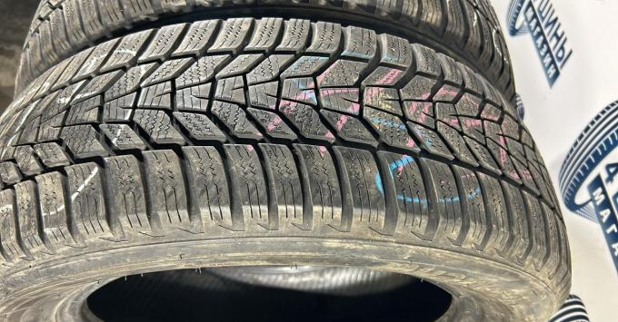 Hankook Winter I'Cept Evo 3 W330 215/60 R17 96H