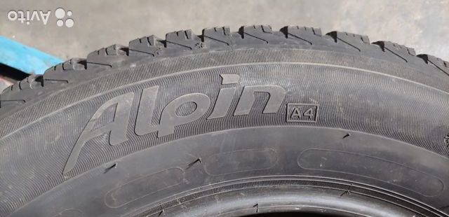 Michelin Alpin A4 215/60 R16 95H