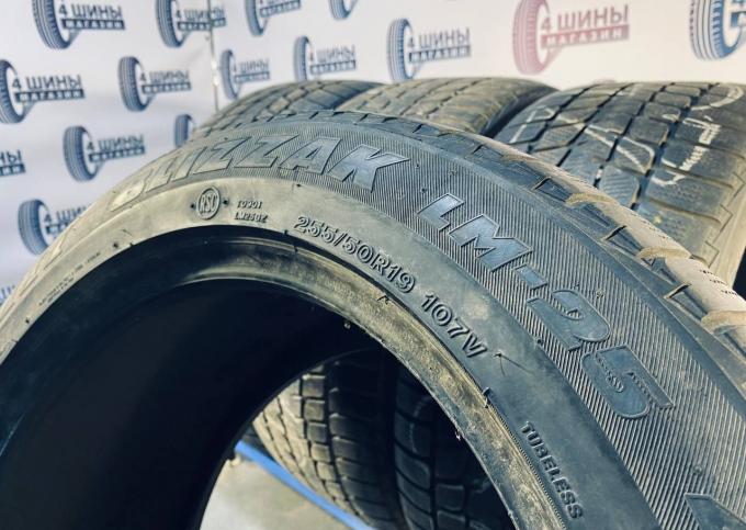 Bridgestone Blizzak LM-25 4x4 255/50 R19 107V