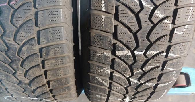 Bridgestone Blizzak LM-80 255/60 R17 106H