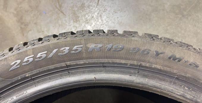 Pirelli Cinturato All Season SF 2 255/35 R19 96Y