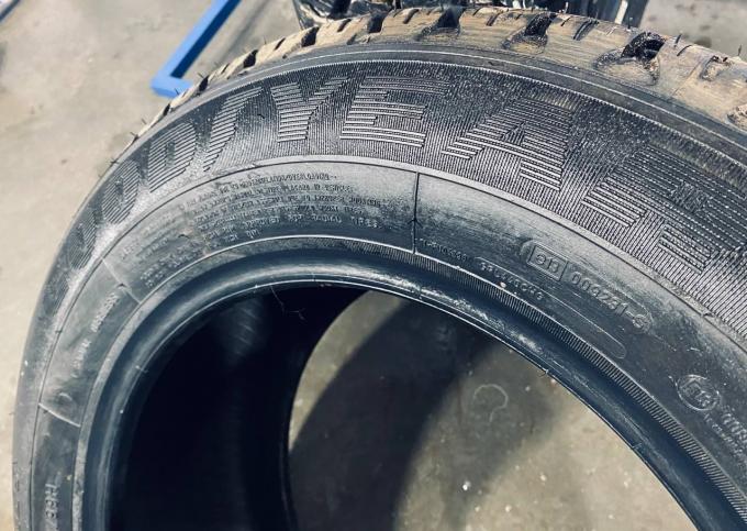 Goodyear Cargo Vector 225/60 R16C 101H