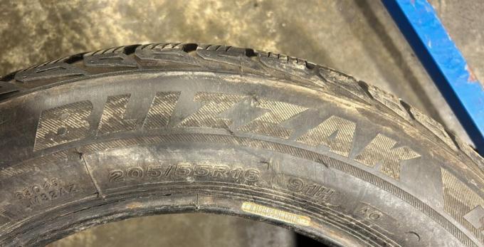 Bridgestone Blizzak LM-32 205/55 R16 91H