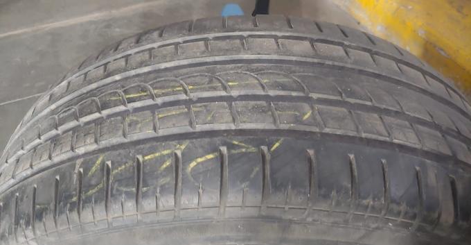 Pirelli P Zero Rosso 255/50 R19 103W