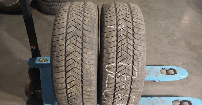 Pirelli Scorpion Winter 255/55 R19 111H