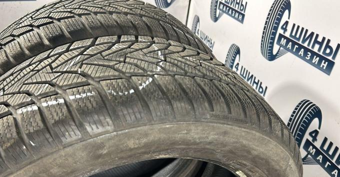 Uniroyal WinterExpert 235/55 R17 103V