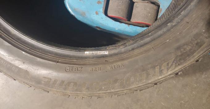 Bridgestone Blizzak LM-32 245/45 R18 100V