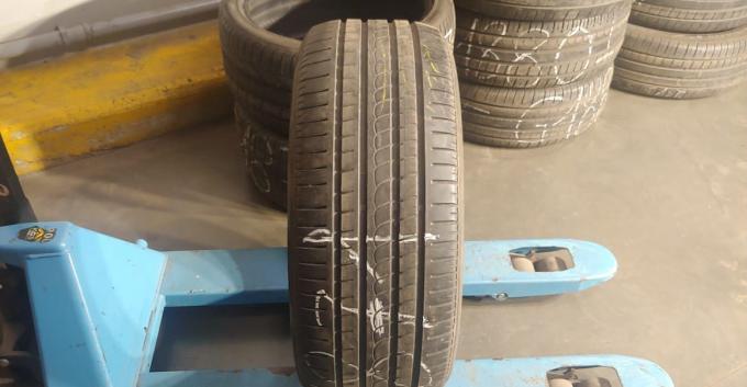 Pirelli P Zero Rosso 255/50 R19 103W