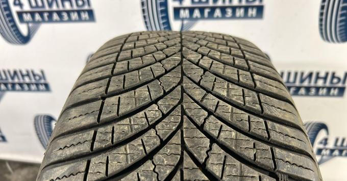 Goodyear Vector 4Seasons Gen-3 215/60 R17 100H