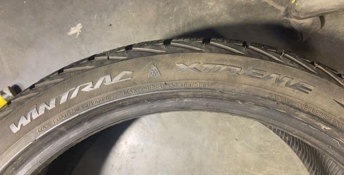 Vredestein Wintrac Xtreme 255/35 R19 96W