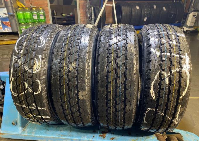 Bridgestone Duravis R630 215/65 R16C 109R