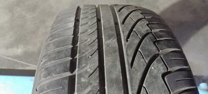 Michelin Pilot Primacy 235/50 R17 98Y