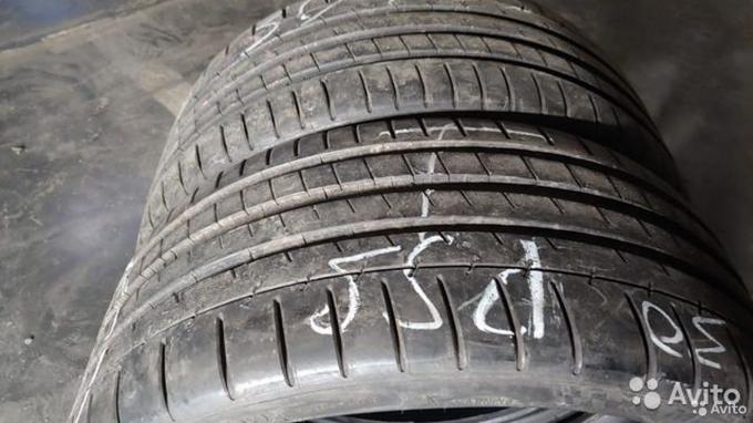 Michelin Pilot Super Sport 245/30 R19 89Y