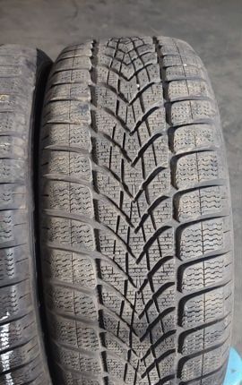 Dunlop SP Winter Sport 4D 235/55 R19 101V