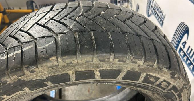 Michelin Agilis CrossClimate 225/65 R16C 112R