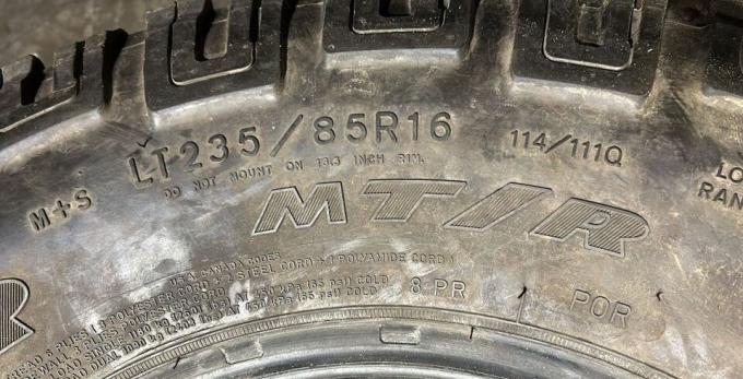 Goodyear Wrangler MT/R 235/85 R16 Q