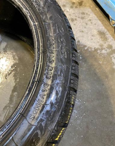 Pirelli Winter Sottozero 240 Serie II 235/45 R18 94V