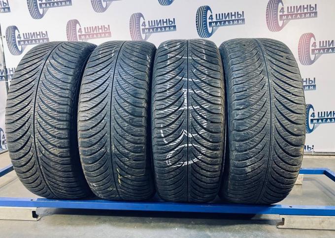 Goodyear Vector 4Seasons Gen-2 215/55 R17 94V