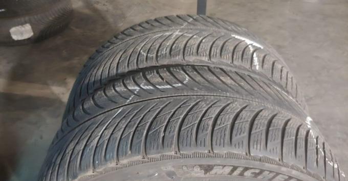 Michelin Pilot Alpin 5 235/40 R18 95V