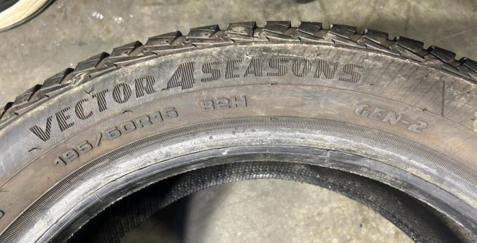 Goodyear Vector 4Seasons Gen-2 195/50 R15 82H