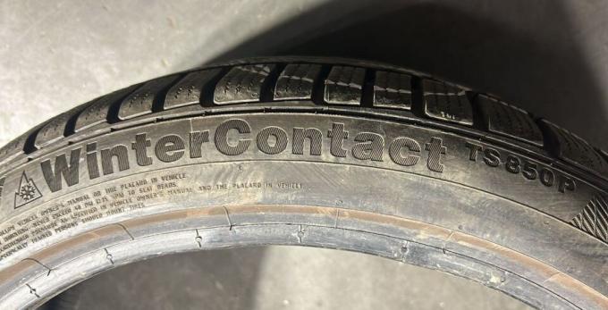 Continental WinterContact TS 850 P 215/40 R18 89V