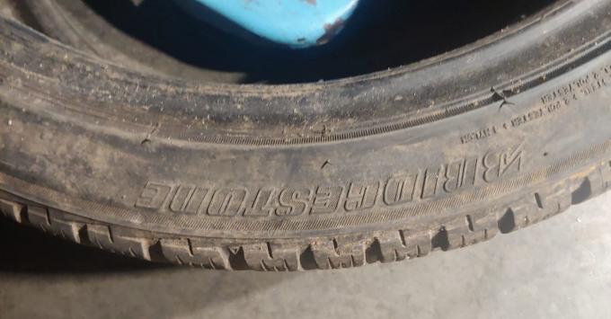 Bridgestone Blizzak LM-25 225/40 R18 92V