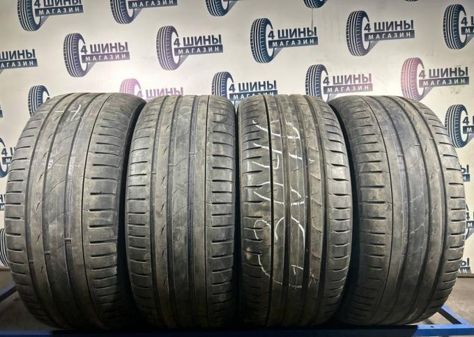 Nokian Tyres Hakka Black SUV 285/50 R20 116W