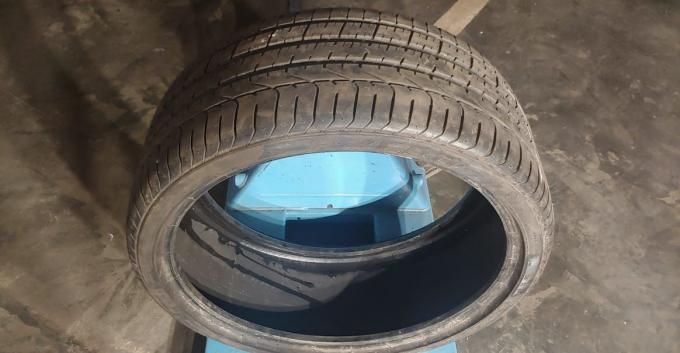 Pirelli P Zero 275/30 R21 98Y