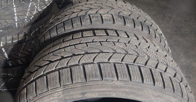 Falken Eurowinter HS-439 225/40 R18 92V