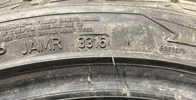 Goodyear UltraGrip Performance Gen-1 245/40 R18 97V