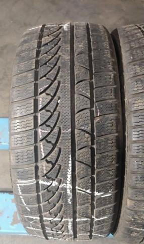 Petlas Snow Master W651 225/40 R18 92V