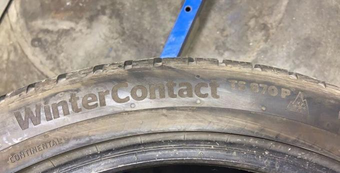 Continental WinterContact TS 870 P 245/40 R19 98V