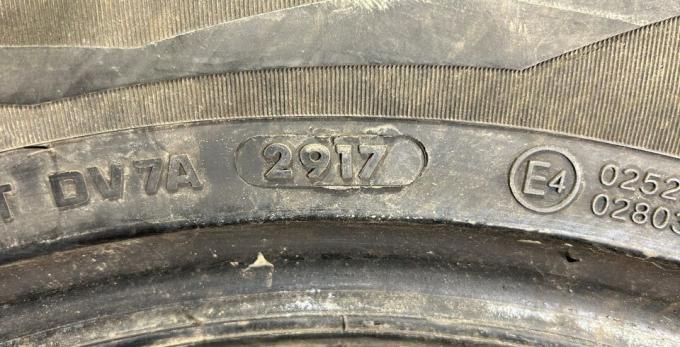 Vredestein Wintrac Xtreme S 235/55 R17 99H