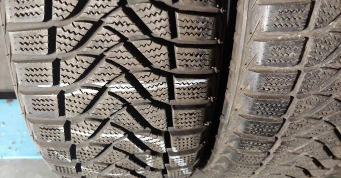 Firestone Winterhawk 205/60 R15 91T