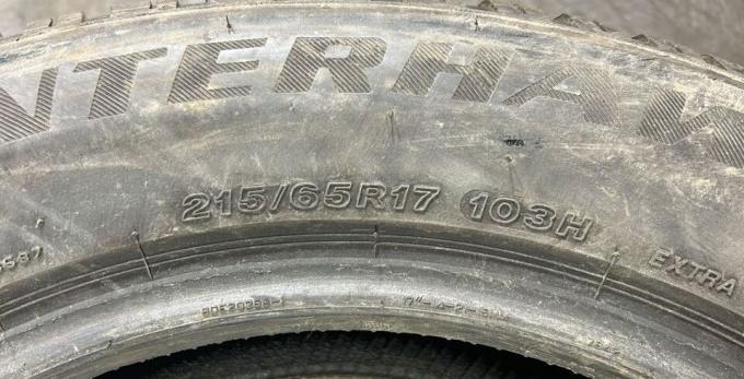 Firestone Winterhawk 4 215/65 R17 103H