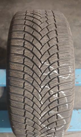 Bridgestone Blizzak LM-005 235/50 R18 101V