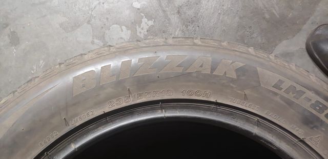 Bridgestone Blizzak LM-80 Evo 235/55 R18 100H