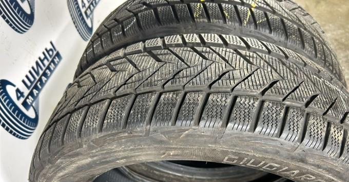 Vredestein Wintrac Xtreme S 215/55 R17 98V