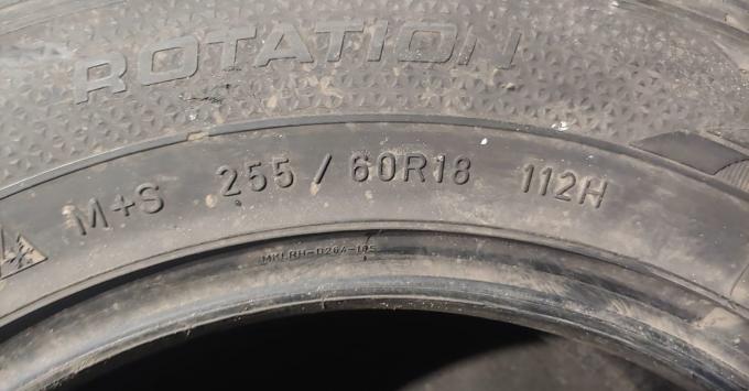 Goodyear Wrangler Ultra Grip 255/60 R18 112H