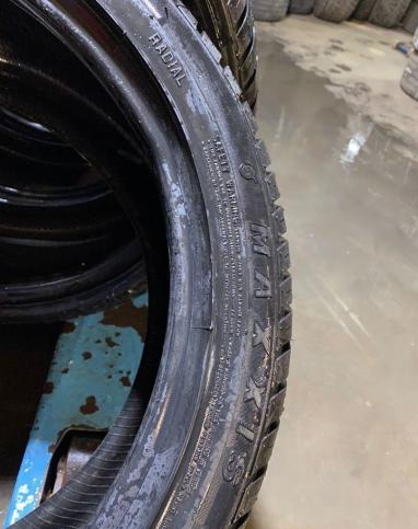 Maxxis MA-V1 235/40 R18 93W