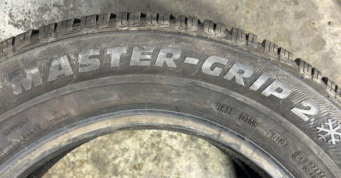 Semperit Master-Grip 2 195/65 R15 91H