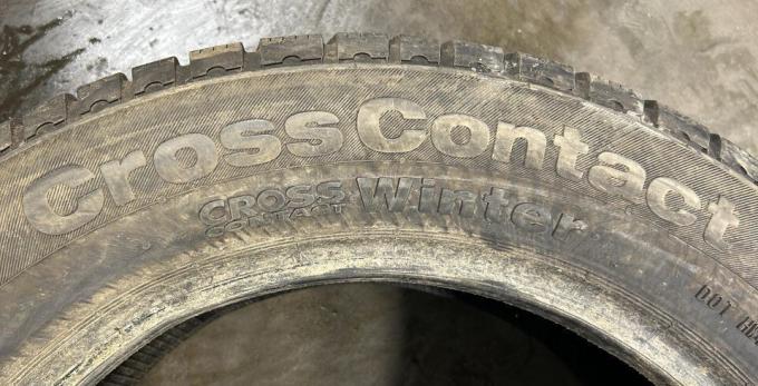 Continental ContiCrossContact Winter 225/60 R17 99H