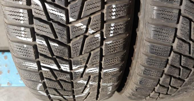 Bridgestone Blizzak LM-22 205/50 R16 87H