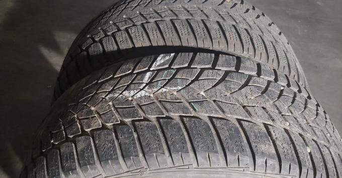 Goodyear UltraGrip Performance 2 225/40 R18 92V