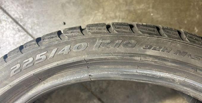 Pirelli Winter Sottozero 3 225/40 R18 92H