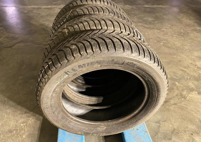 Michelin Alpin A4 185/60 R15 88T